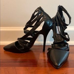 Black strappy Steve Madden pumps